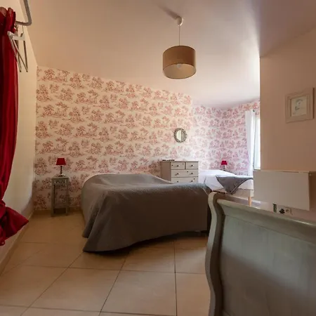 Guest house Les Cigales *